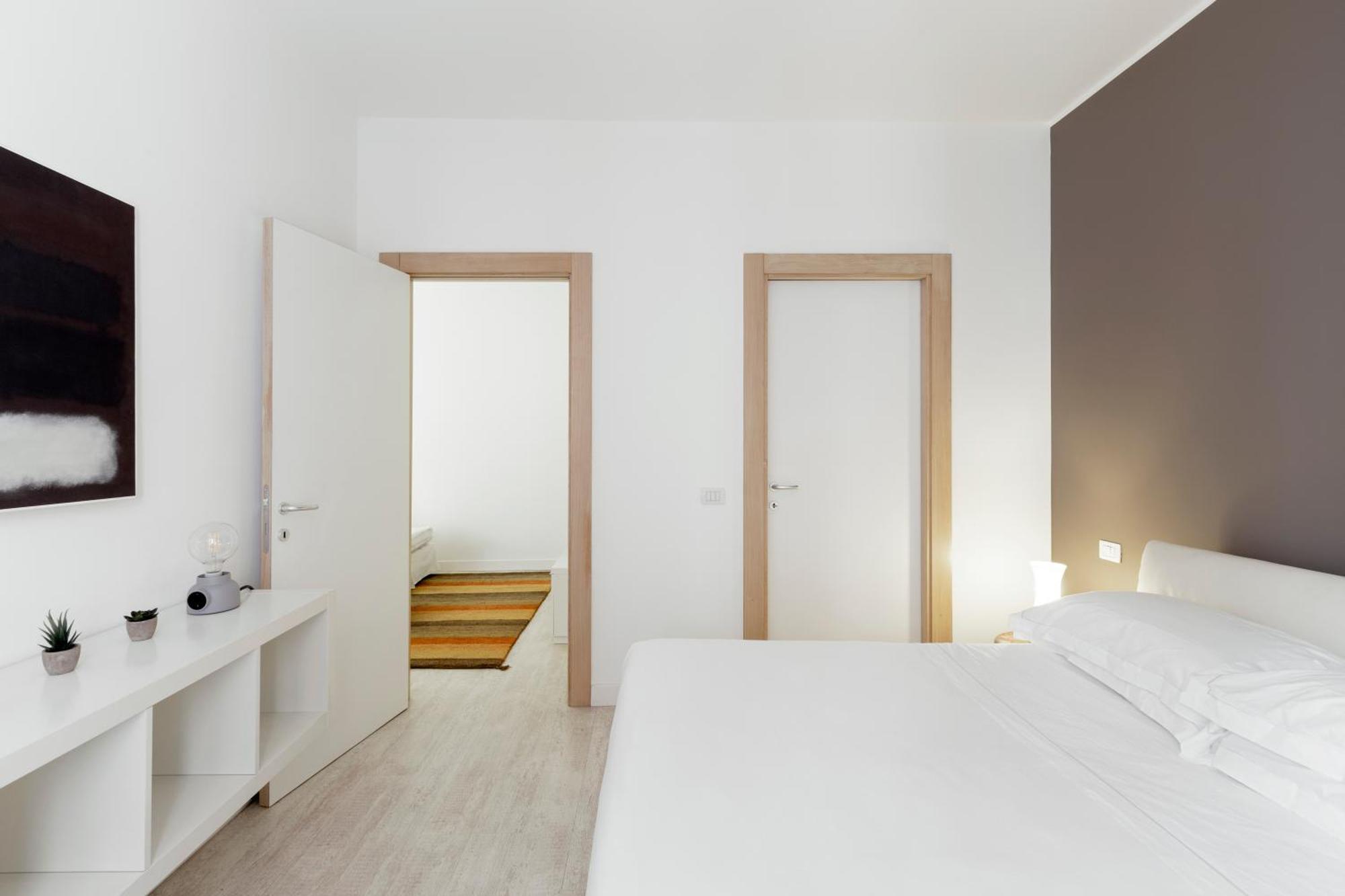 Comfort Suites Garibaldi Милано Стая снимка